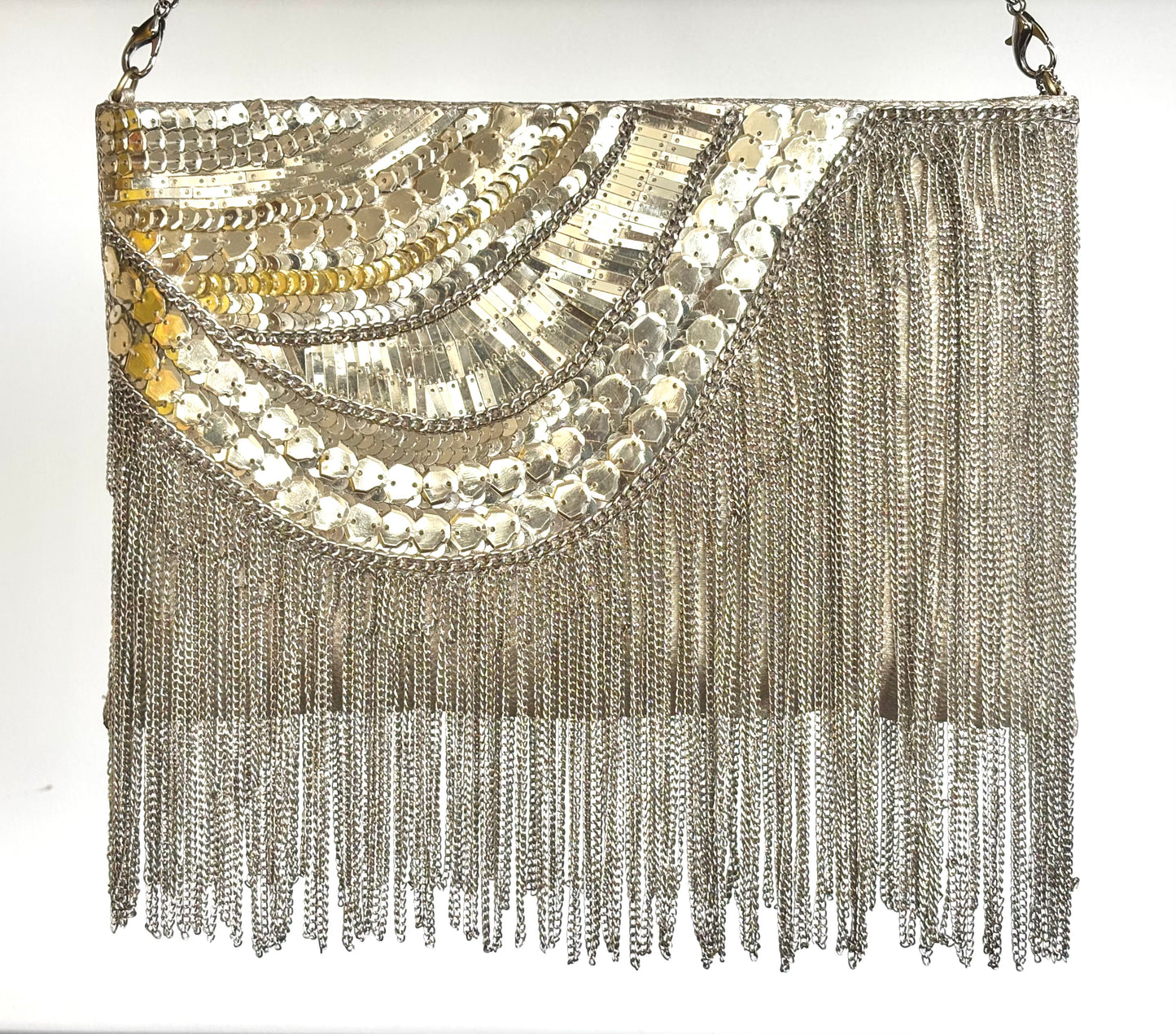 THE ARCHE CLUTCH (FLAPPER)