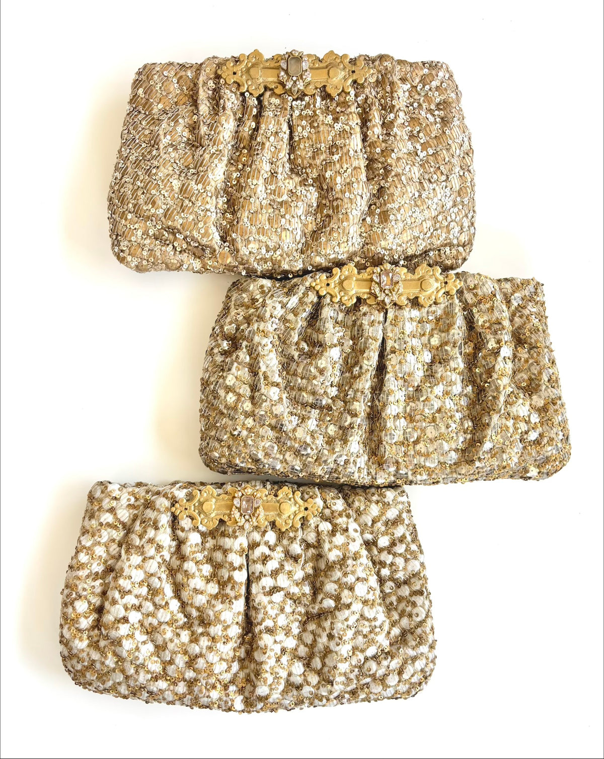 THE SOLENNE CLUTCH