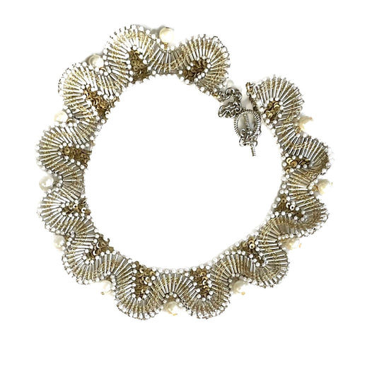 THE REGAL NECKLACE