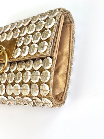 THE FORMA CLUTCH