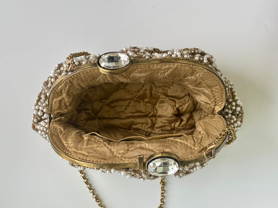 THE EMILL CLUTCH