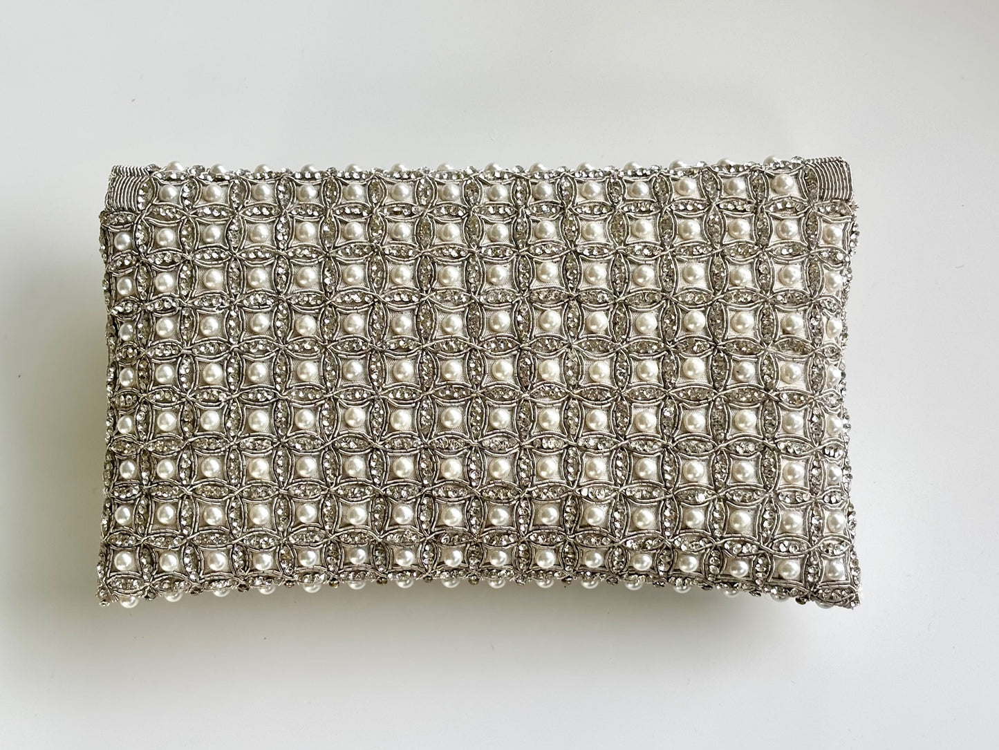 THE CARA CLUTCH
