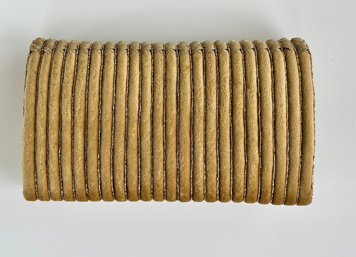 THE CORDA  CLUTCH