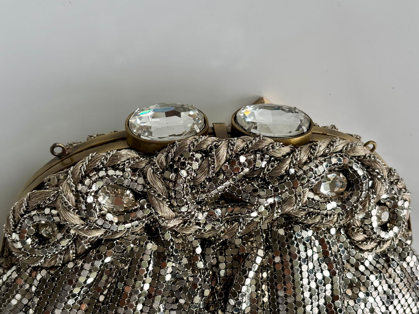 THE ALESSANDRA CLUTCH