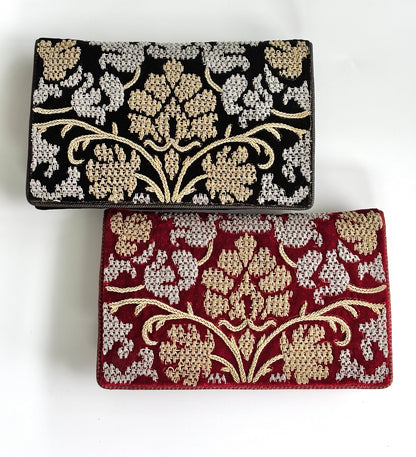 THE FIORELLA CLUTCH