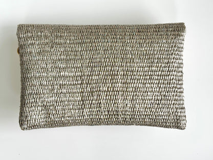 THE FIORA CLUTCH