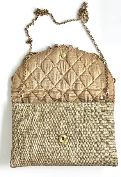 THE FIORA CLUTCH