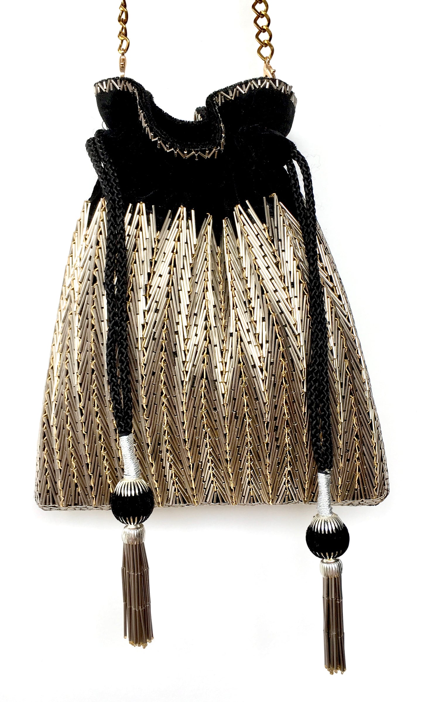 THE DECO CHEVRON BATWA