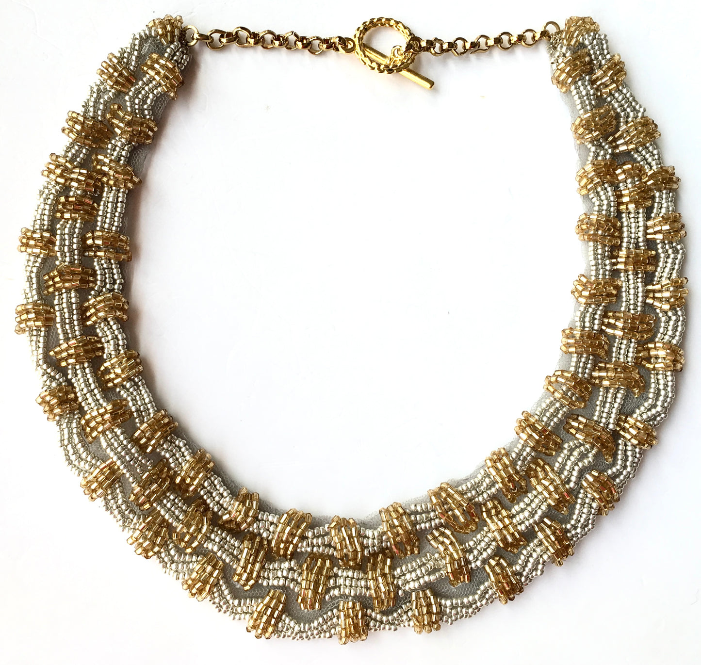 THE WOVEN NECKLACE