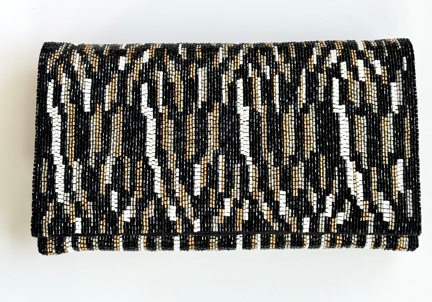 THE GRAPHIQUE CLUTCH