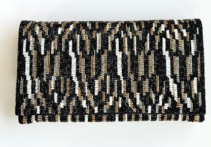 THE GRAPHIQUE CLUTCH