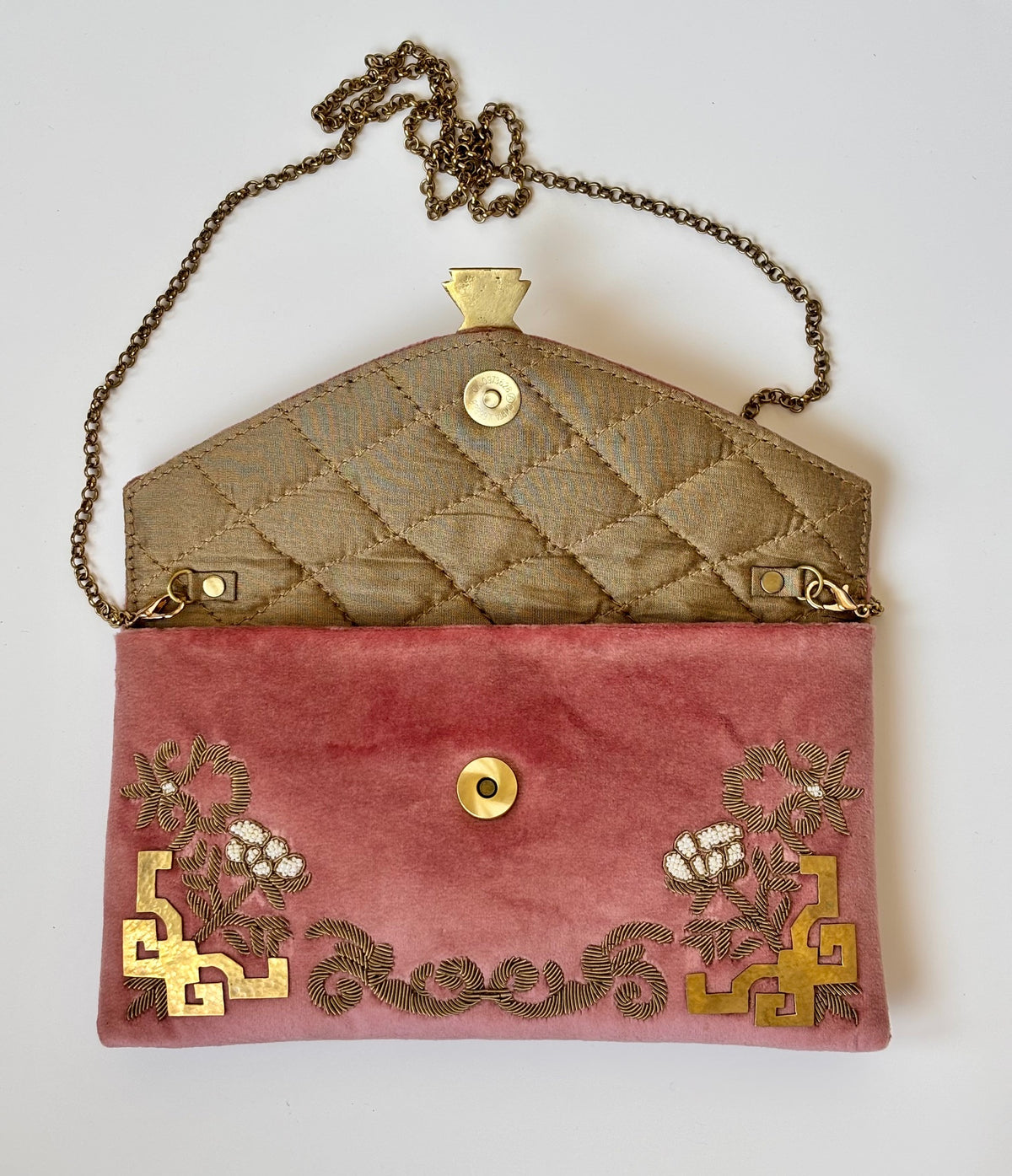 THE PARTERRE CLUTCH