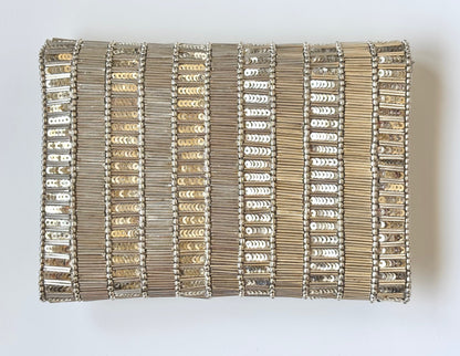 THE SOLEIL CLUTCH
