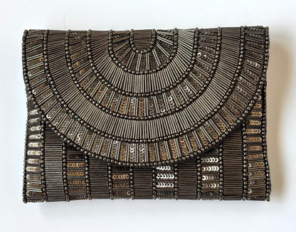 THE SOLEIL CLUTCH