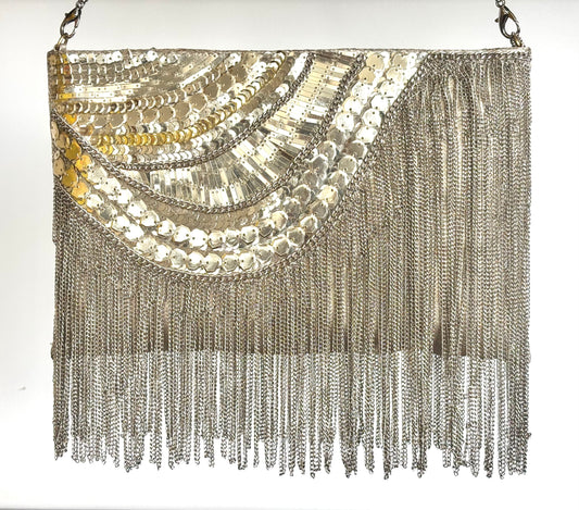 THE ARCHE CLUTCH (FLAPPER)