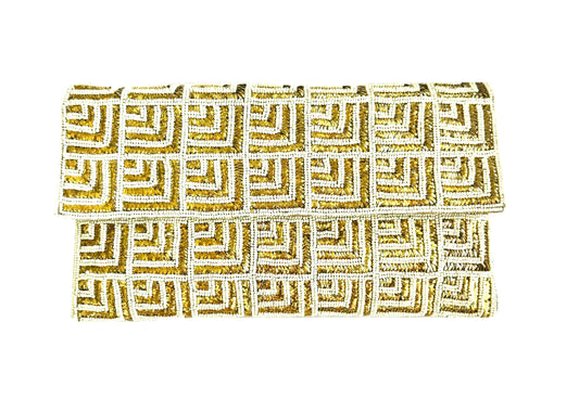THE GLAMAZON CLUTCH