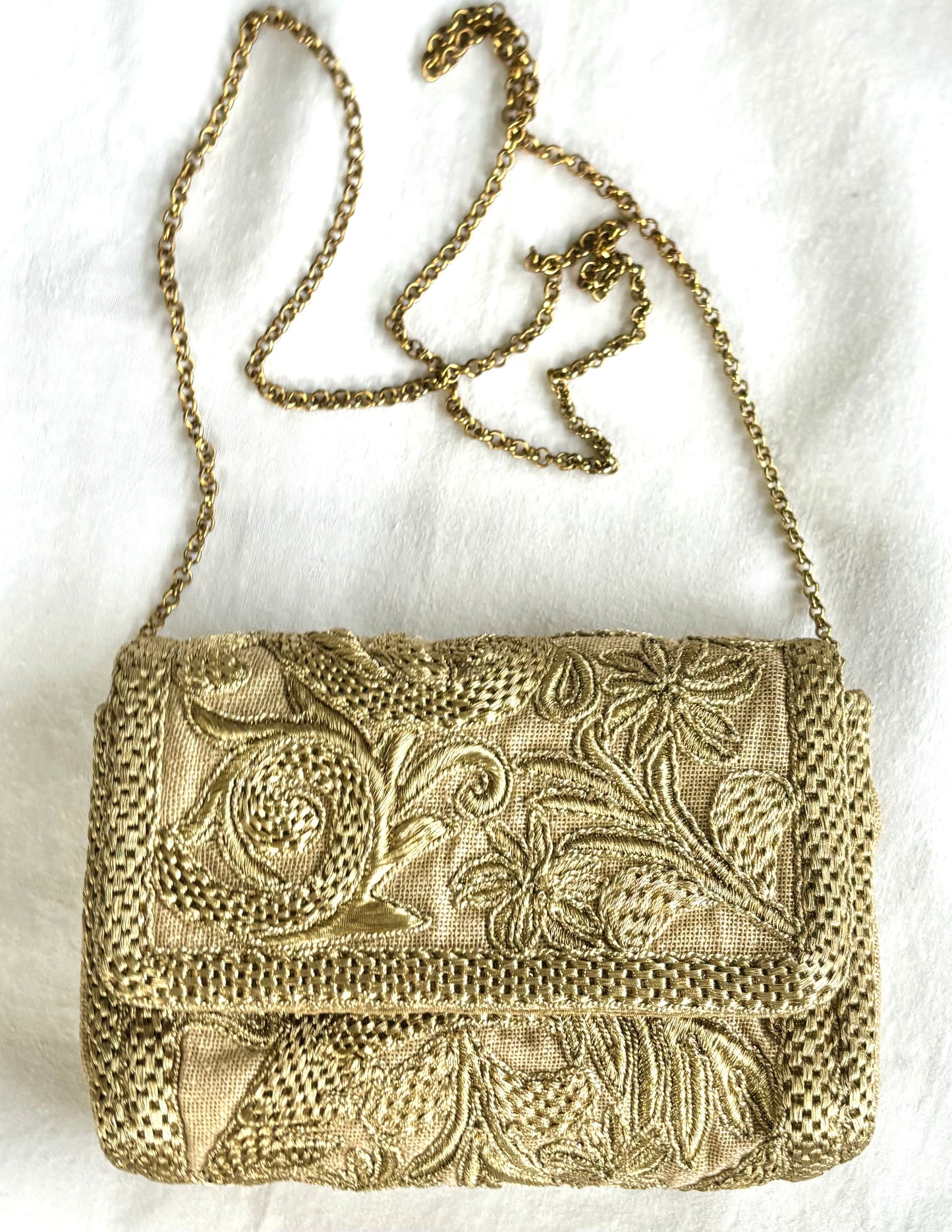 THE FIORE CROSSBODY