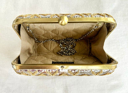 THE CHEVRON MINIAUDIERE