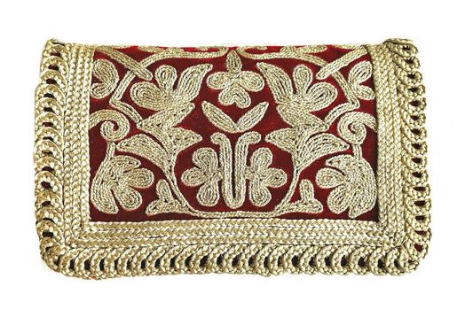 THE ROCOCO CLUTCH