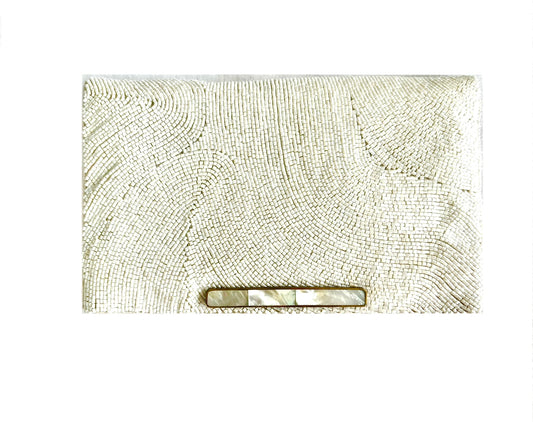 THE SWIRL CLUTCH