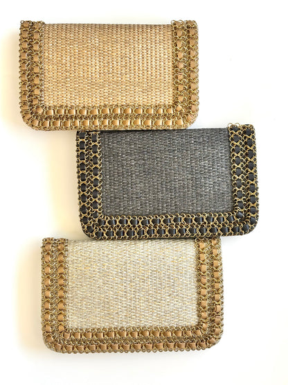 THE ENTRELLE CLUTCH
