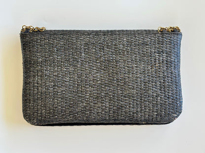 THE ENTRELLE CLUTCH