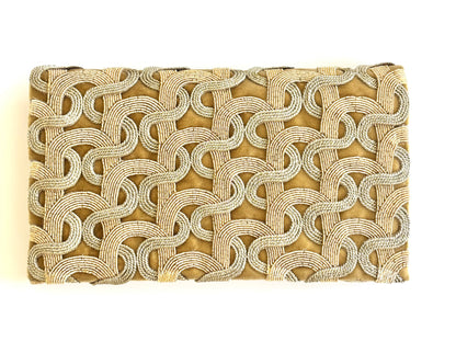 THE ASTORIA CLUTCH