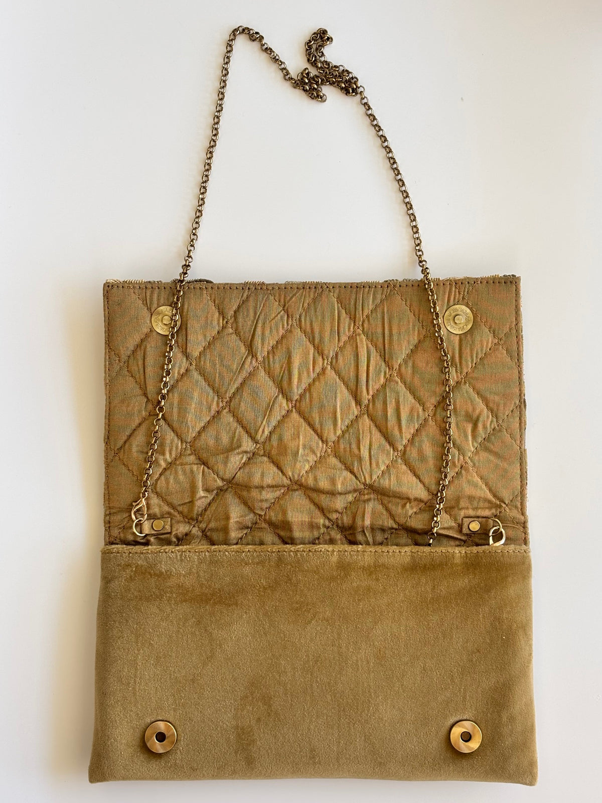 THE ASTORIA CLUTCH