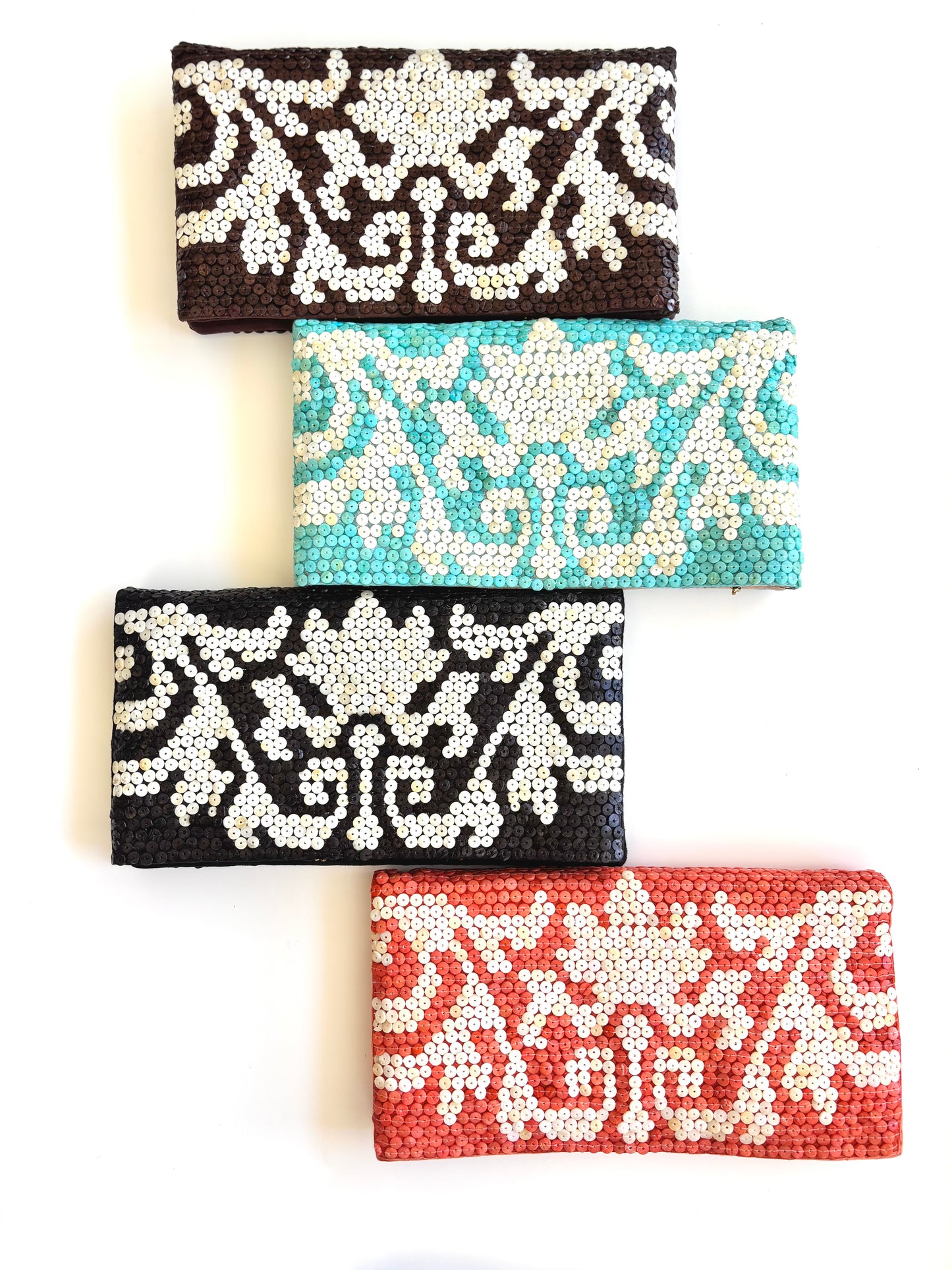THE CALYPSO CLUTCH