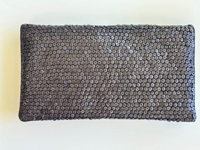 THE CALYPSO CLUTCH