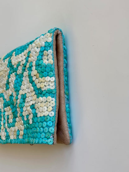 THE CALYPSO CLUTCH