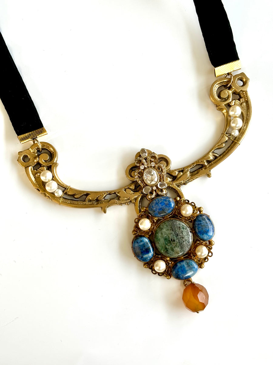 THE COURONNE NECKLACE