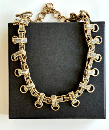 THE PETRA NECKLACE