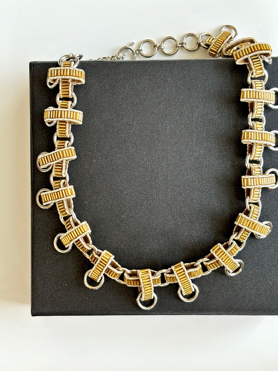 THE PETRA NECKLACE