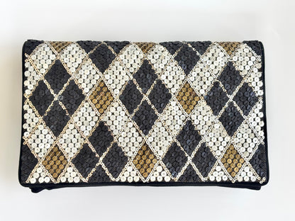 THE ARGYLE CLUTCH