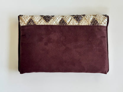 THE ARGYLE CLUTCH