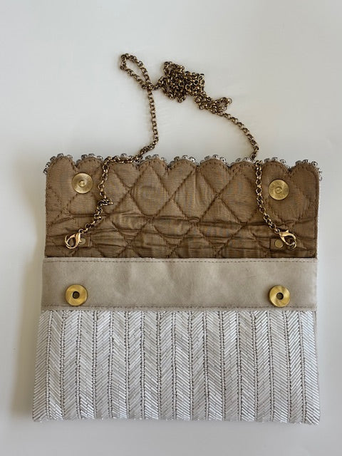 THE FLORENTIA CLUTCH