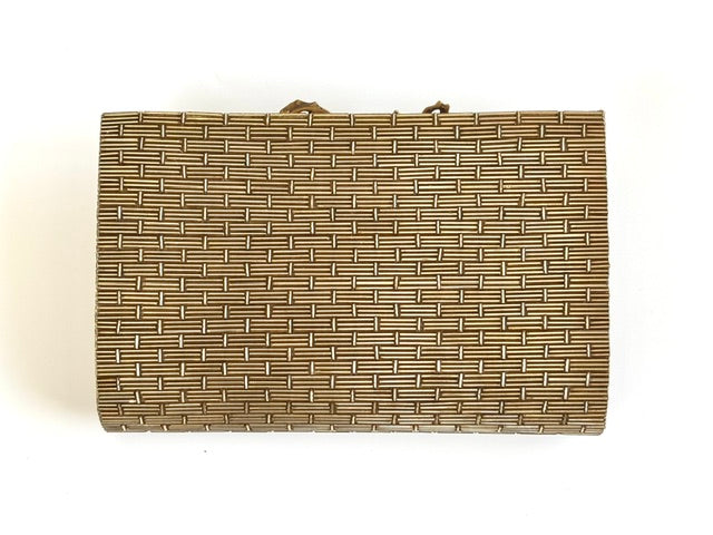 THE BRIQUE CLUTCH