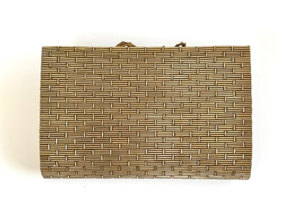 THE BRIQUE CLUTCH