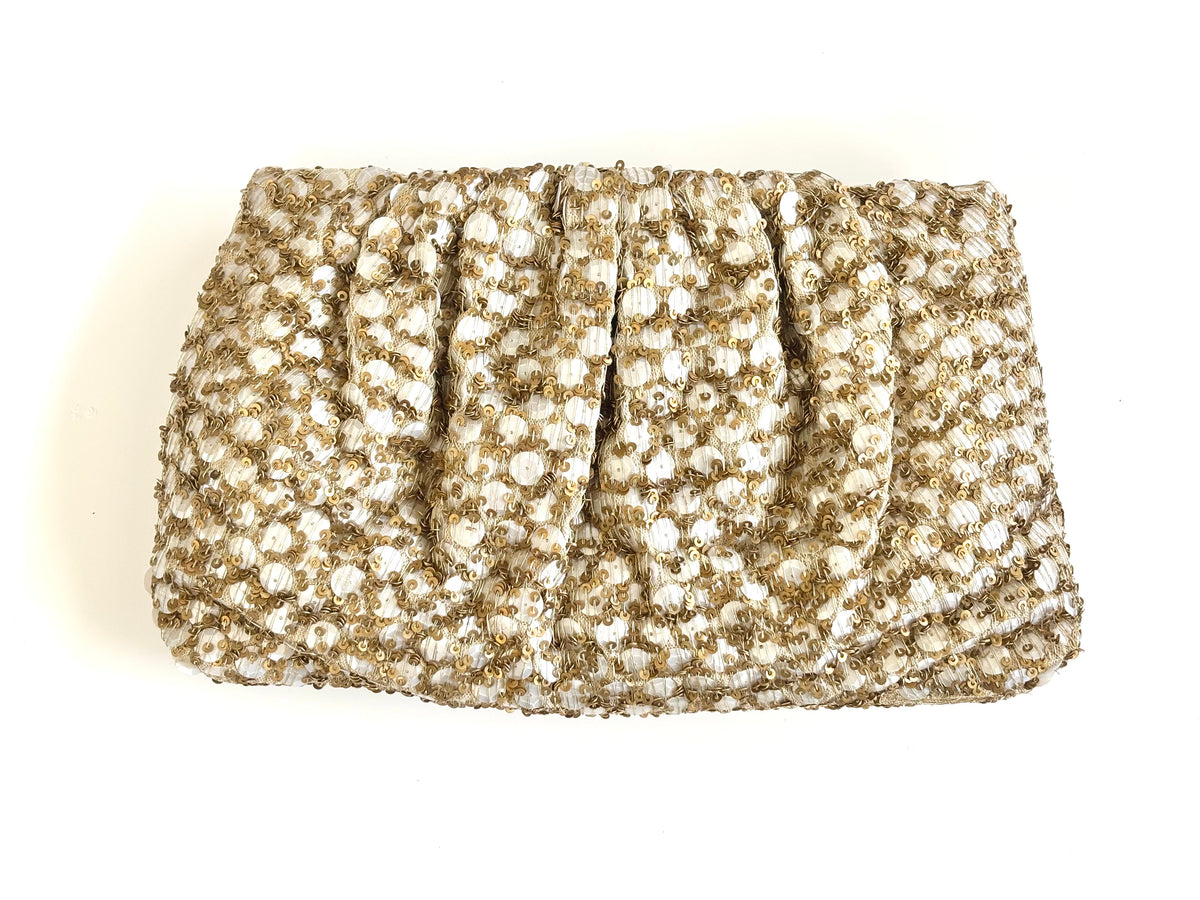 THE SOLENNE CLUTCH
