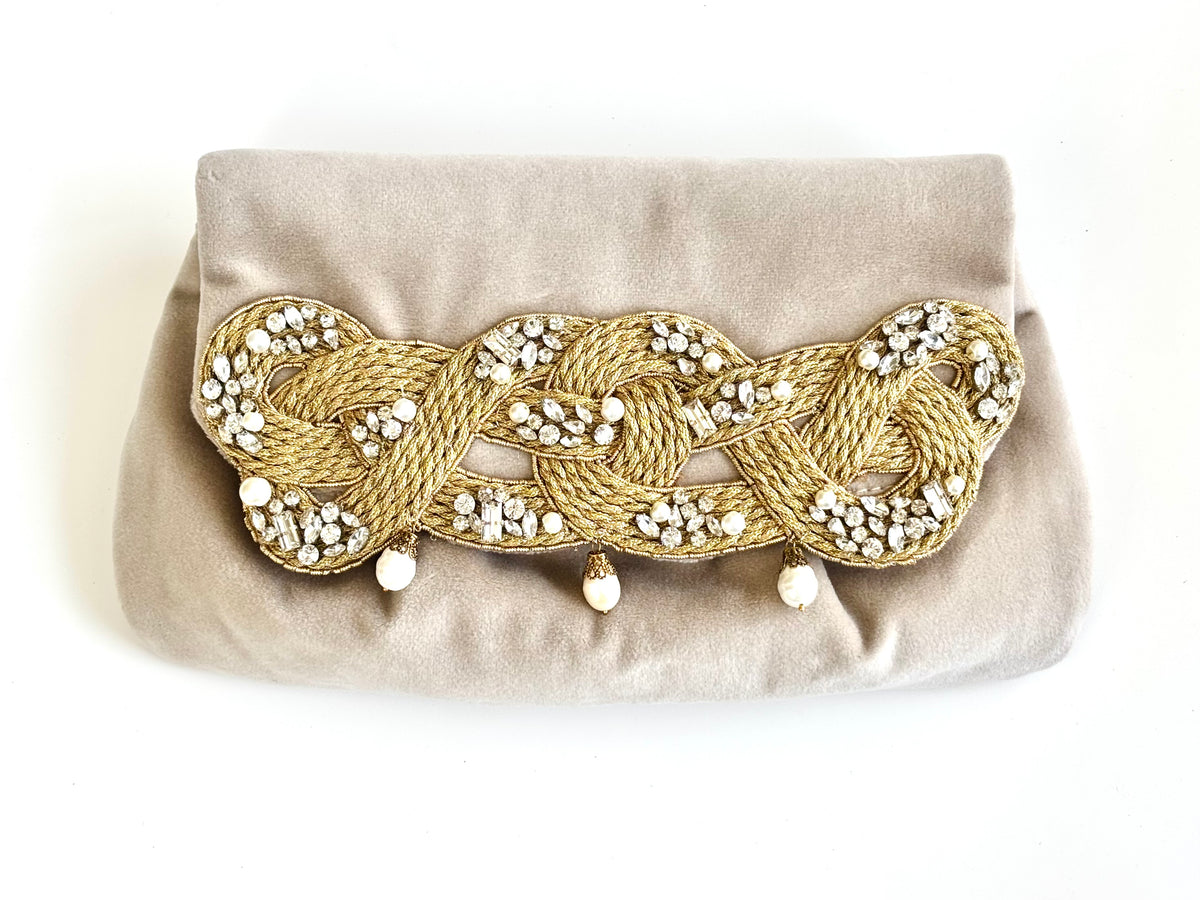 THE SERAPHINE CLUTCH