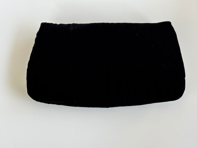 THE SERAPHINE CLUTCH
