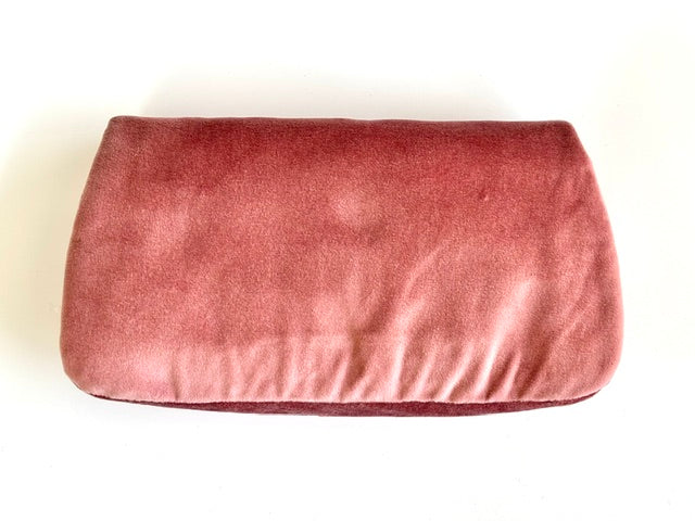 THE SERAPHINE CLUTCH