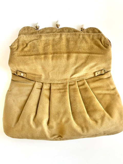 THE SERAPHINE CLUTCH