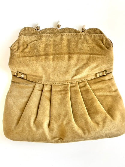 THE SERAPHINE CLUTCH