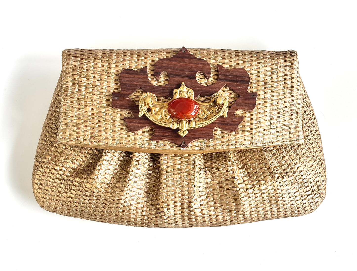 THE CAPRI CLUTCH