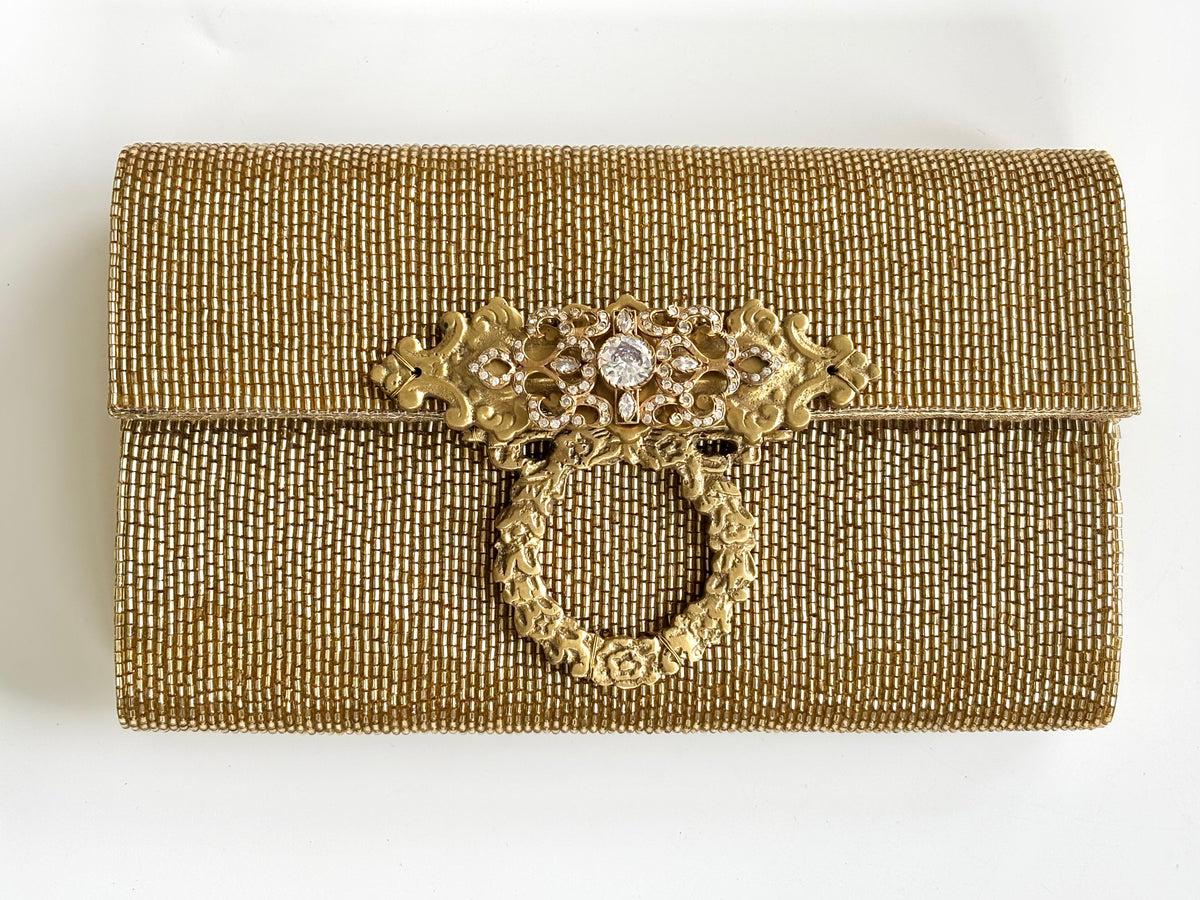 THE VERSAILLES LUXE CLUTCH