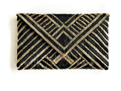 THE MANHATTAN CLUTCH