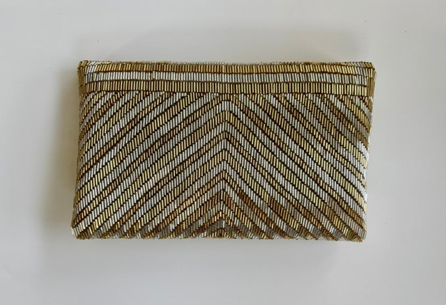 THE MANHATTAN CLUTCH