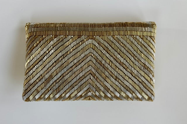 THE MANHATTAN CLUTCH